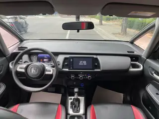 Honda Fit 2021 1.5L CVT Прилив бег Pro Версия интерьер фото 9