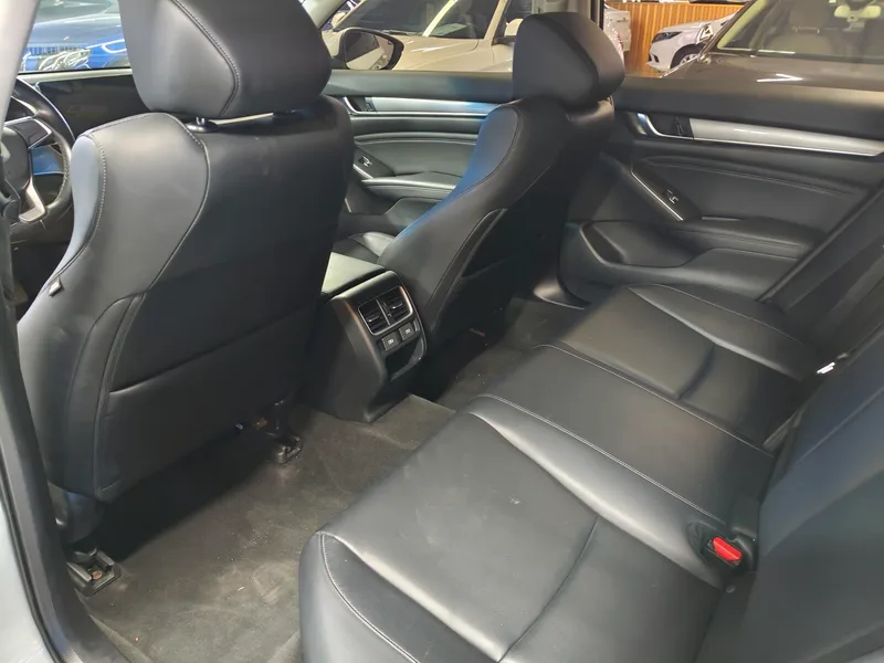 Honda Accord 2022 260TURBO Edición de lujo interior foto 8 Honda Accord 2022 260TURBO Edición de lujo interior foto 8