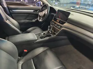 Honda Accord 2022 260TURBO Edición de lujo interior foto 10 Honda Accord 2022 260TURBO Edición de lujo interior foto 10