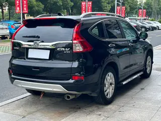 Honda CR-V 2015 2.4L Two-wheel drive luxury edition interior photo 6