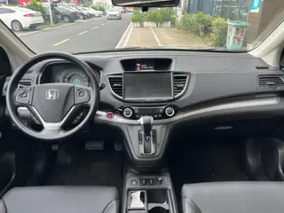 Honda CR-V 2015 2.4L Two-wheel drive luxury edition interior photo 9