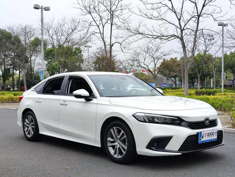 Honda Civic 2023 240TURBO CVT strength version exterior photo 2
