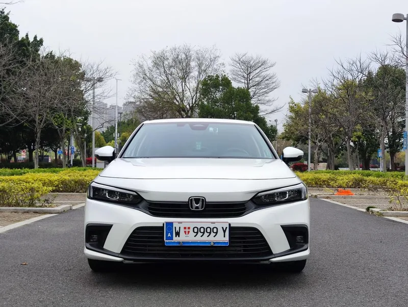 Honda Civic 2023 240TURBO CVT strength version exterior photo 3