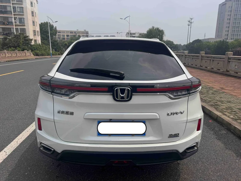 Honda UR-V 2020 240TURBO Version élégante à deux roues motrices extérieur photo 4