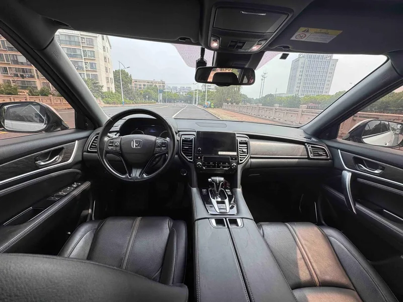 Honda UR-V 2020 240TURBO Version élégante à deux roues motrices intérieur photo 8