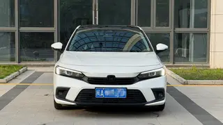 Honda Civic 2023 240TURBO CVT Version dynamique extérieur photo 2 Honda Civic 2023 240TURBO CVT Version dynamique extérieur photo 2