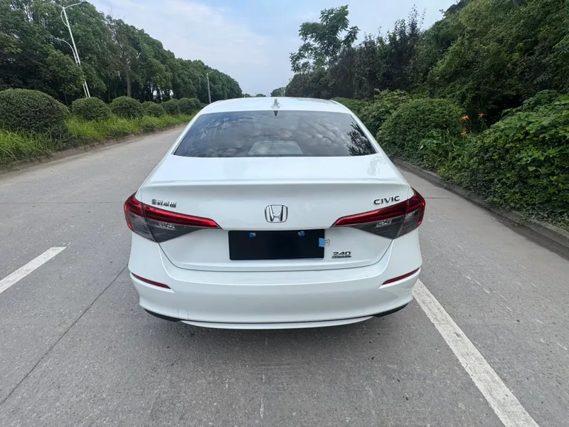 Honda Civic 2022 240TURBO CVT Dynamic Edition interior photo 15 Honda Civic 2022 240TURBO CVT Dynamic Edition interior photo 15