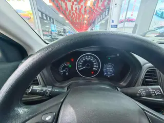 Honda Vezel 2019 1.5L CVT Pionero País V interior foto 14 Honda Vezel 2019 1.5L CVT Pionero País V interior foto 14