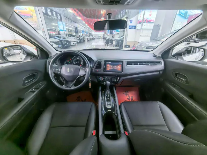 Honda Vezel 2019 1.5L CVT Pionero País V interior foto 17 Honda Vezel 2019 1.5L CVT Pionero País V interior foto 17