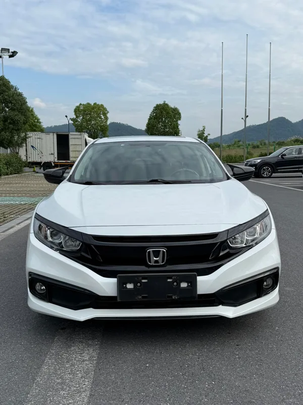 Honda Civic 2019 220TURBO CVT Combustion version Country VI exterior photo 3 Honda Civic 2019 220TURBO CVT Combustion version Country VI exterior photo 3