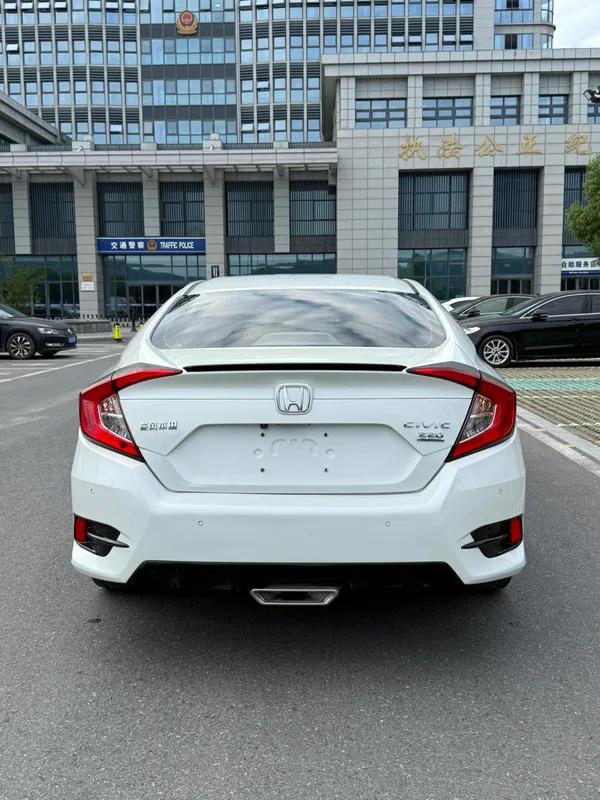 Honda Civic 2019 220TURBO CVT Combustion version Country VI exterior photo 6 Honda Civic 2019 220TURBO CVT Combustion version Country VI exterior photo 6