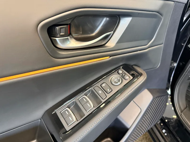 Honda Accord 2025 Sports Series Sharp ·T move 260TURBO Luxury Edition interior photo 14 Honda Accord 2025 Sports Series Sharp ·T move 260TURBO Luxury Edition interior photo 14
