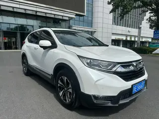 Honda CR-V 2017 240TURBO CVT Two-Drive Fashion Edition exterior photo 3 Honda CR-V 2017 240TURBO CVT Two-Drive Fashion Edition exterior photo 3