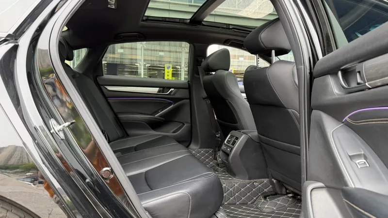 Honda Inspire 2022 260TURBO Version raffinée intérieur photo 15 Honda Inspire 2022 260TURBO Version raffinée intérieur photo 15