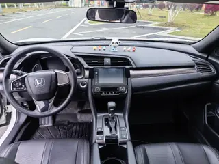 Honda Civic 2020 HATCHBACK 220TURBO CVT Nouveau contrôle intérieur photo 9