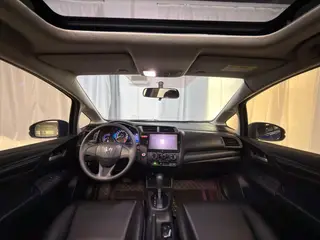 Honda Fit 2016 1.5L LXS CVT Comfortable skylight version interior photo 8 Honda Fit 2016 1.5L LXS CVT Comfortable skylight version interior photo 8