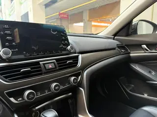Honda Accord 2018 230TURBO Version confortable État VI extérieur photo 8