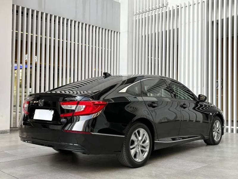 Honda Accord 2018 230TURBO Version confortable État VI intérieur photo 14