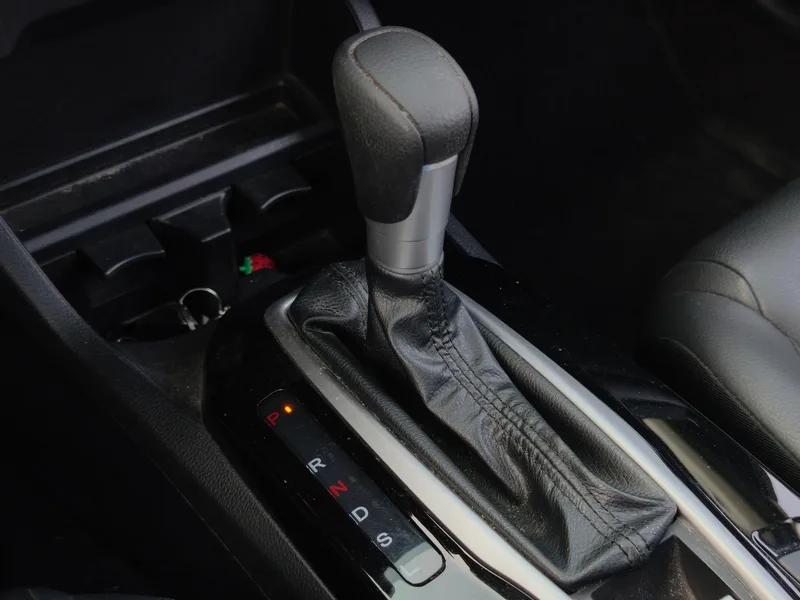 Honda Crider 2019 180Turbo CVT Versión líder País VI interior foto 13