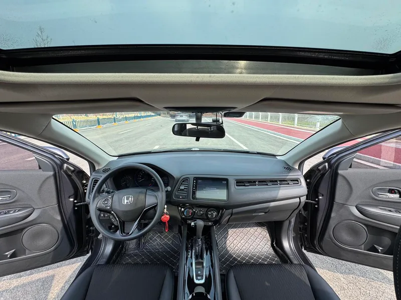Honda Vezel 2019 1.5L CVT pioneer type Country VI interior photo 19