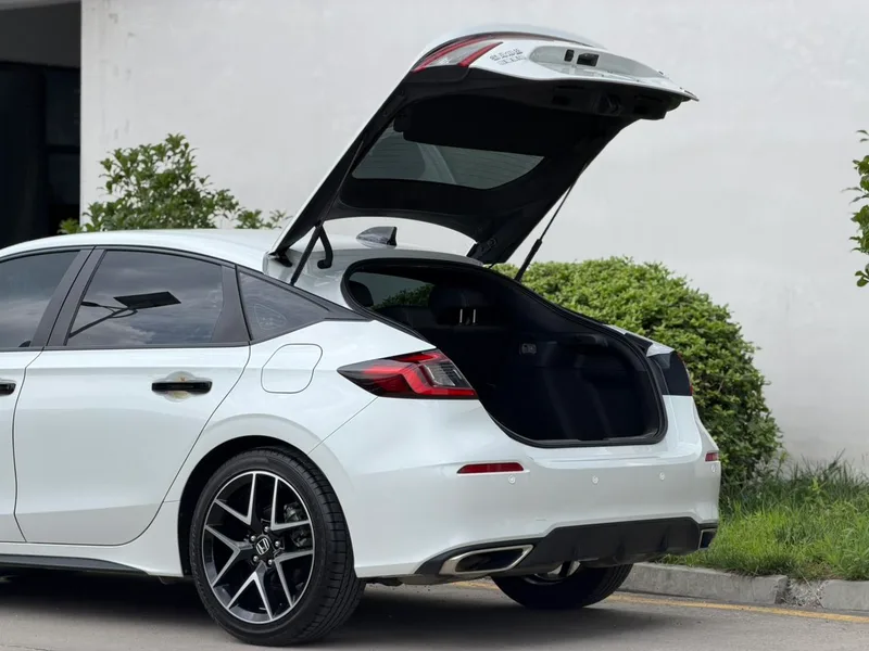 Honda Civic 2023 HATCHBACK 240TURBO Ручная экстремальная версия экстерьер фото 7