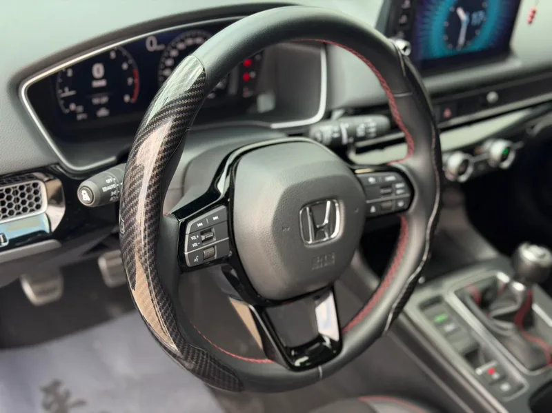 Honda Civic 2023 HATCHBACK 240TURBO Ручная экстремальная версия интерьер фото 9
