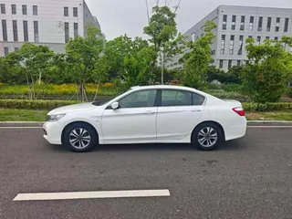 Honda Accord 2015 2.0L LX Comfort Edition exterior photo 2 Honda Accord 2015 2.0L LX Comfort Edition exterior photo 2