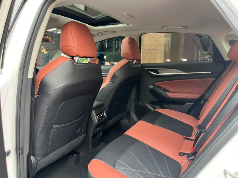 Changan Eado 2024 PLUS 1.4T DCT High-energy version exterior photo 8