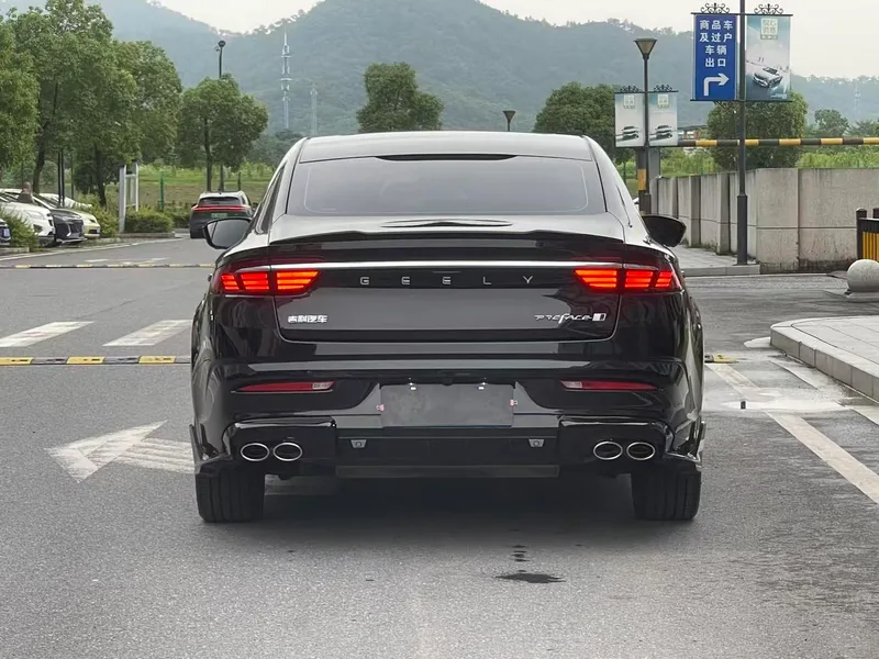 Geely Preface 2026 1.5T Oriente Yao Edición Kunlun exterior foto 5 Geely Preface 2026 1.5T Oriente Yao Edición Kunlun exterior foto 5