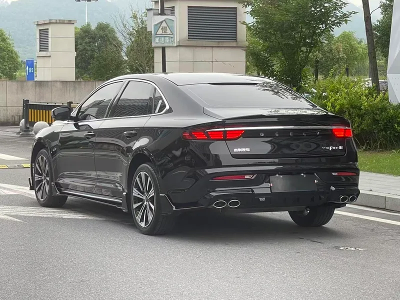Geely Preface 2026 1.5T Oriente Yao Edición Kunlun exterior foto 7 Geely Preface 2026 1.5T Oriente Yao Edición Kunlun exterior foto 7