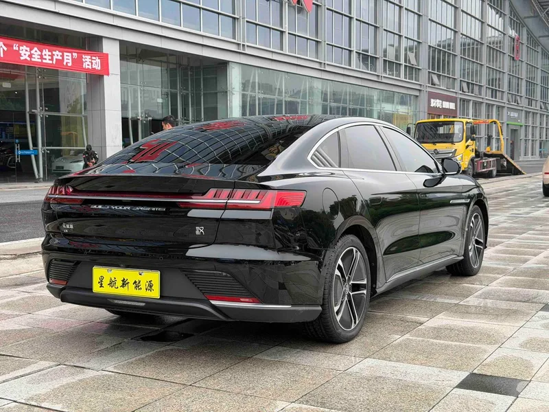 BYD han 2020 Versión de batería de larga duración tipo premium exterior foto 6 BYD han 2020 Versión de batería de larga duración tipo premium exterior foto 6