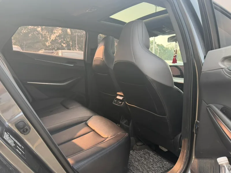 Changan Raeton Plus 2023 1.5T DCT Premium Trim interior photo 12 Changan Raeton Plus 2023 1.5T DCT Premium Trim interior photo 12