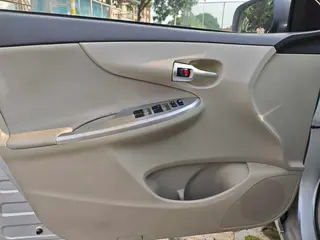 Toyota Corolla 2012 Dazzling Edition 1.6L Automatic GL interior photo 11 Toyota Corolla 2012 Dazzling Edition 1.6L Automatic GL interior photo 11