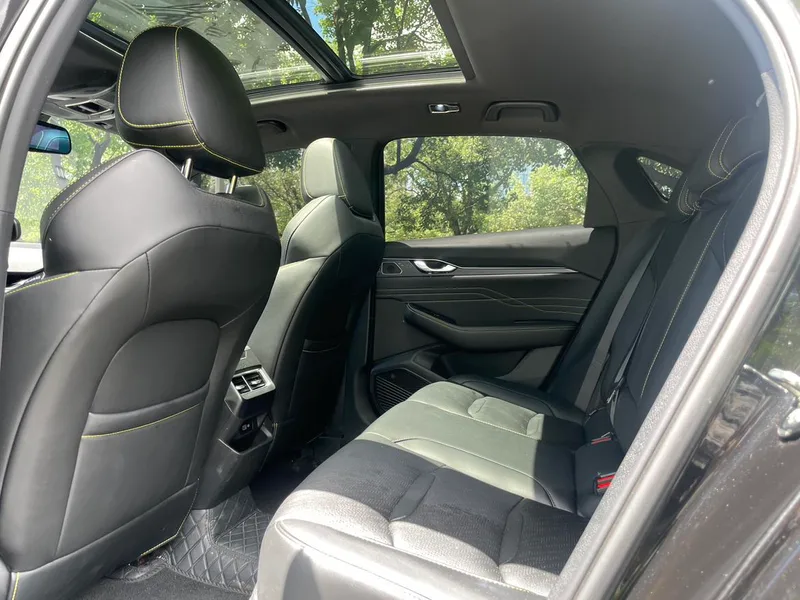 Geely Preface 2023 1.5T Kunlun Edition exterior photo 4