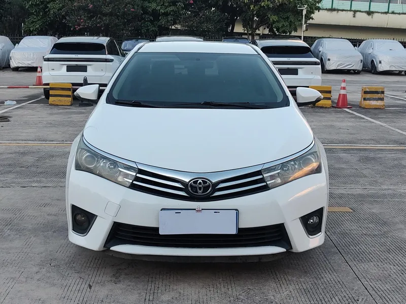 Toyota Corolla 2014 1.6L CVT GL экстерьер фото 2 Toyota Corolla 2014 1.6L CVT GL экстерьер фото 2
