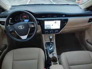 Toyota Corolla 2014 1.6L CVT GL интерьер фото 7 Toyota Corolla 2014 1.6L CVT GL интерьер фото 7