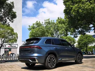 Geely Monjaro 2026 2.0TD High-power automatic four-wheel drive oriental obsidian full moon version exterior photo 6 Geely Monjaro 2026 2.0TD High-power automatic four-wheel drive oriental obsidian full moon version exterior photo 6