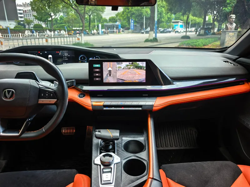 Changan UNI-V 2023 1.5T Sports version interior photo 13 Changan UNI-V 2023 1.5T Sports version interior photo 13