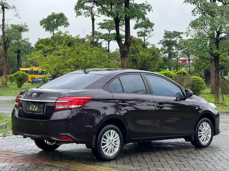 Toyota Vios 2017 1.5L CVT Version de création extérieur photo 5 Toyota Vios 2017 1.5L CVT Version de création extérieur photo 5