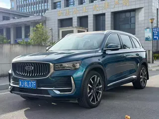 Geely Monjaro 2021 2.0TD DCT EVO Уважаемый тип с двумя приводами
