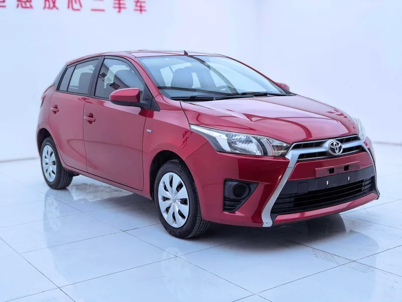 Toyota Yaris L 2015 1.5E Automatic charm version exterior photo 3 Toyota Yaris L 2015 1.5E Automatic charm version exterior photo 3