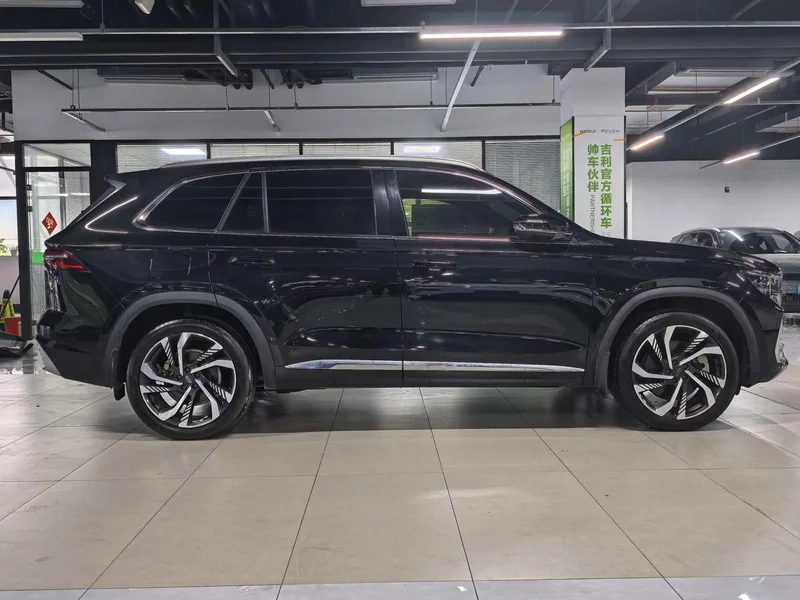 Geely Monjaro 2021 2.0TD High-power automatic four-wheel drive flagship exterior photo 3 Geely Monjaro 2021 2.0TD High-power automatic four-wheel drive flagship exterior photo 3