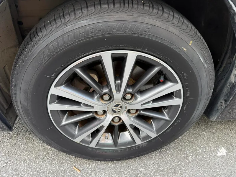 Toyota Levin 2016 1.6G CVT Version d'élite extérieur photo 6
