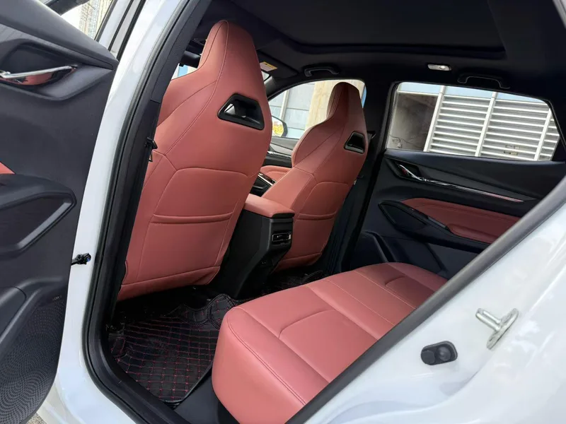 Changan X5 PLUS 2026 1.5T DCT Superar PRO interior foto 8