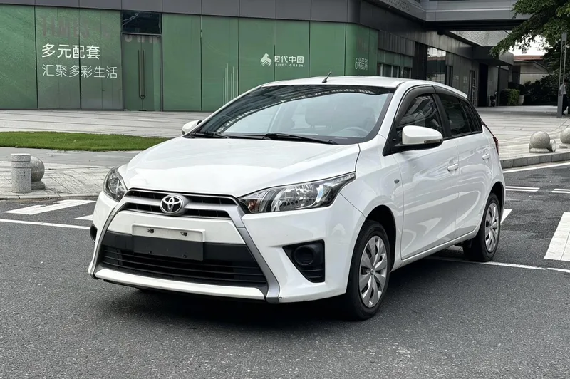 Toyota Yaris L 2015 1.5E Automatic charm version exterior photo 1 Toyota Yaris L 2015 1.5E Automatic charm version exterior photo 1