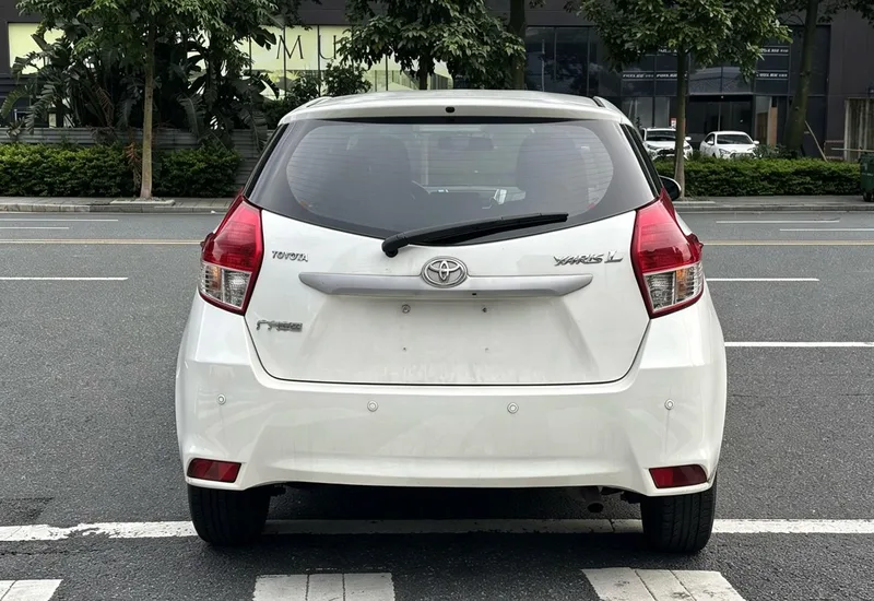 Toyota Yaris L 2015 1.5E Automatic charm version exterior photo 6 Toyota Yaris L 2015 1.5E Automatic charm version exterior photo 6