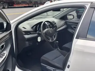 Toyota Yaris L 2015 1.5E Automatic charm version interior photo 9 Toyota Yaris L 2015 1.5E Automatic charm version interior photo 9