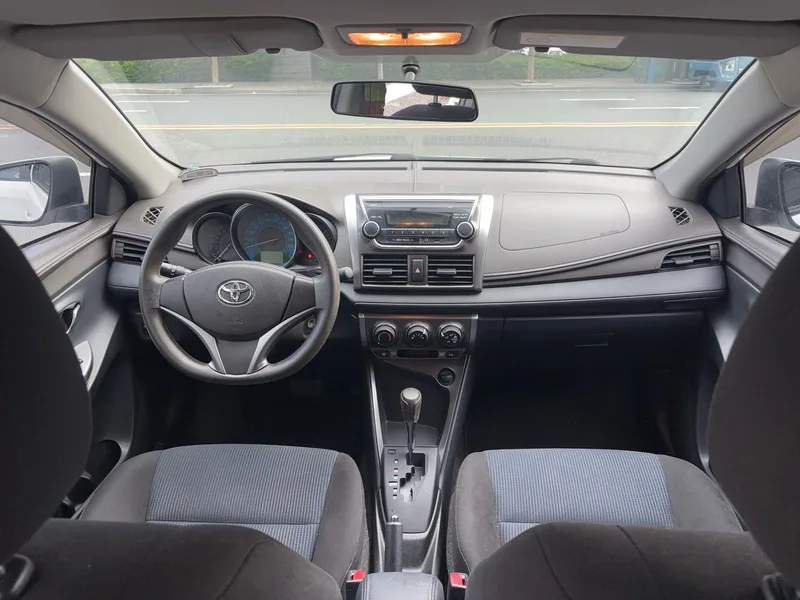 Toyota Yaris L 2015 1.5E Automatic charm version interior photo 12 Toyota Yaris L 2015 1.5E Automatic charm version interior photo 12