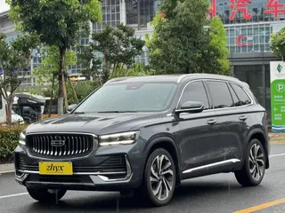 Geely Monjaro 2023 2.0TD High Gong Автоматический флагман с двумя приводами