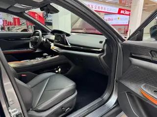 Changan UNI-V 2022 1.5T Wisdom Pilot Type interior photo 16 Changan UNI-V 2022 1.5T Wisdom Pilot Type interior photo 16